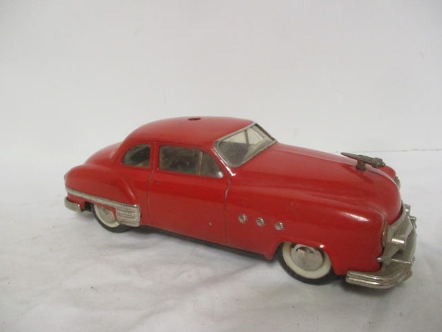 Vintage US Zone Germany Schuco Red 5300 Wind Up Sedan (1 of 6)