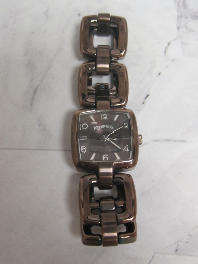 Fossil Watch with Bronze Tone Link Band: .
