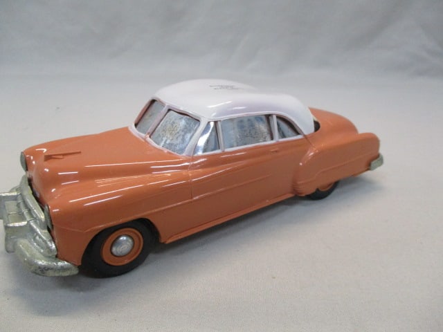 1940's Chevrolet Promo Bank (1 of 10)