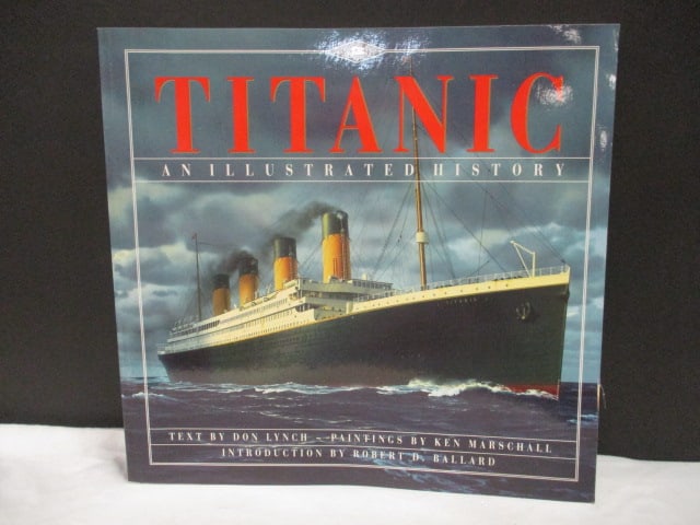 1992 "Titanic and Illustrated History" Coffee Table Book: .
