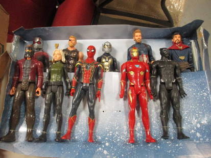 2019 Hasbro Marvel Avengers 10 Action Figure Bundle: .