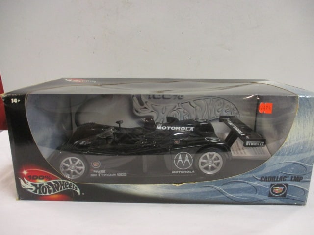 2000 Mattel Hot Wheels "Cadillac LMP Motorola Racing" Scaled Diecast in Original Box (1 of 5)