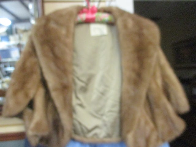 Vintage Ivey's Mink Fur Stoll Capelet (1 of 9)