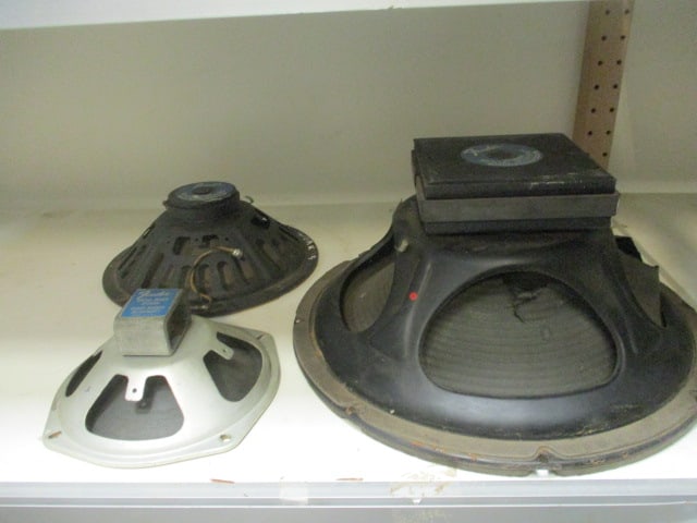 Three Fender Speakers (1 of 12)