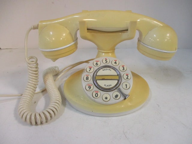 Microtel Rotary Dial Princess Style Phone: .