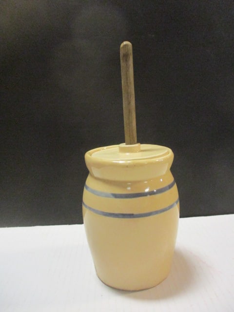 Pottery Small Butter Churn (1 of 7)