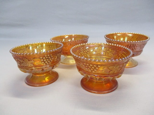 4 Vintage Northwood Grape & Cable Carnival Glass Dessert Bowls (1 of 7)