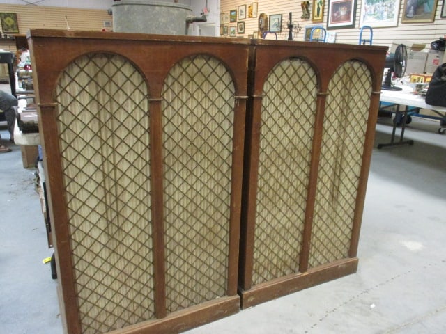 Pair of Vintage Bozak Model B-4000 Moorish Loudspeakers (1 of 8)