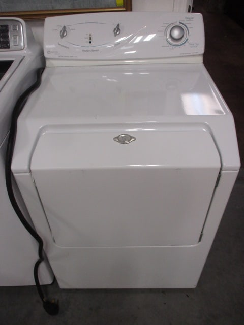 Maytag Atlantis IntelliDry Sensor Electric Dryer (1 of 7)