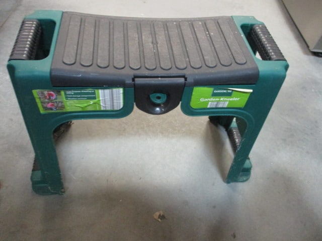 Garden Line Garden Kneeler Stool/Seat: 18" x 7" x 16"