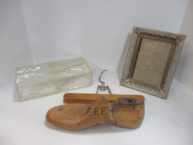 Wood Shoe Form, Wood Hanger, Acrylic Tissue Holder, and Metal Picture Frame: .