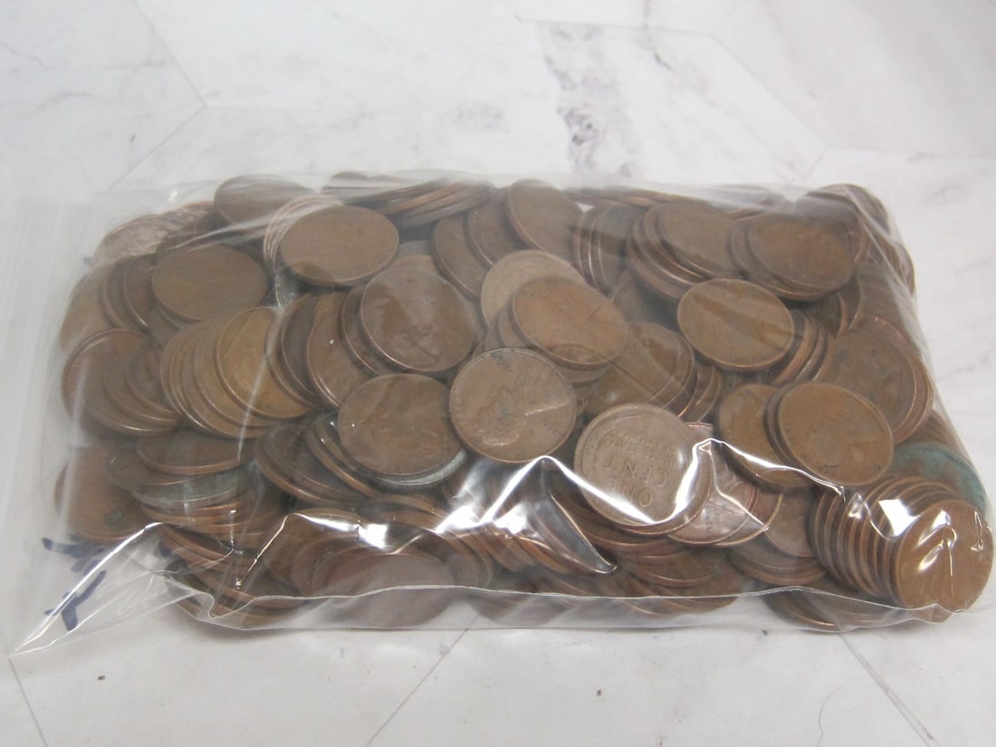 Lot of 400 Old Wheat Pennies- Unsearched from Estate: .