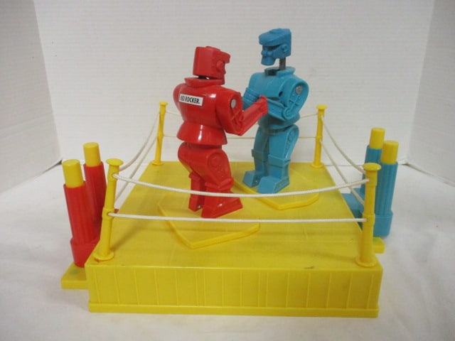 2001 Mattel Rock 'Em, Sock 'Em Robots Game (1 of 7)