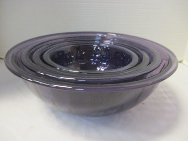 Pyrex Purple Glass Nesting Bowls (Lot of 4): .