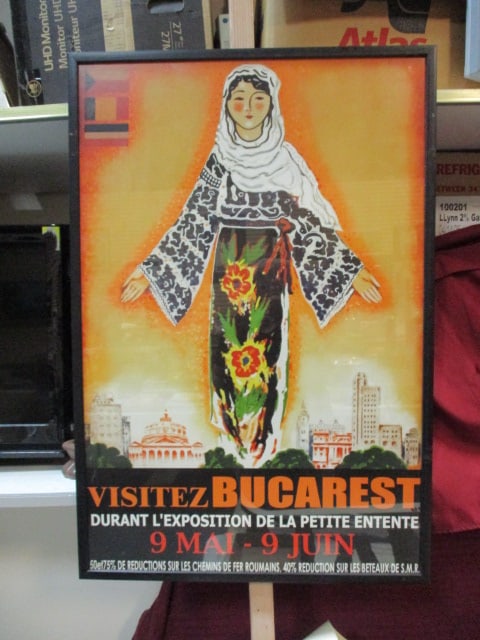 Visitez Bucarest Romanian Framed Poster: 25 x 37