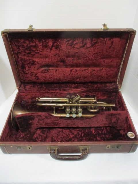 Conn Brass Cornet/Trumpet: See all pictures for condition