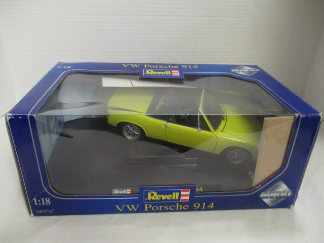 2003 Revell 1:18 Scale VW Porsche 914 Diecast in Original Box: .