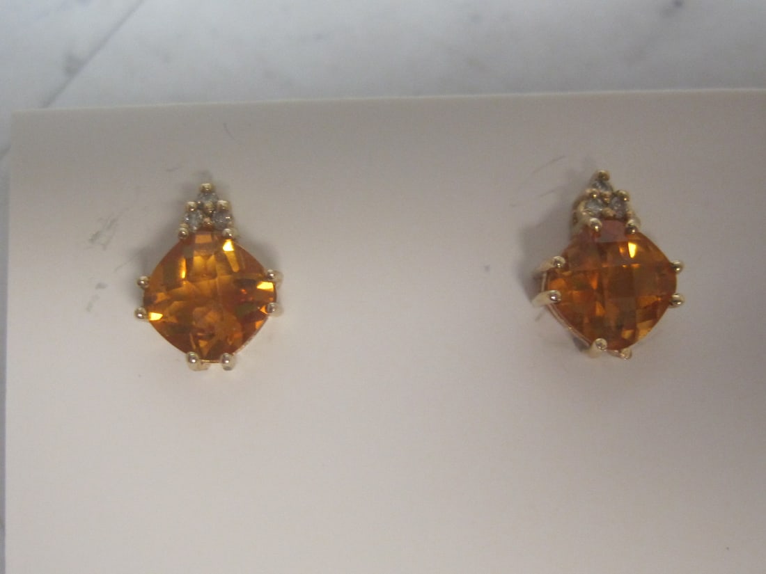 14k Gold Citrine and Diamond Pierced Earrings: Weighs 2.1 grams