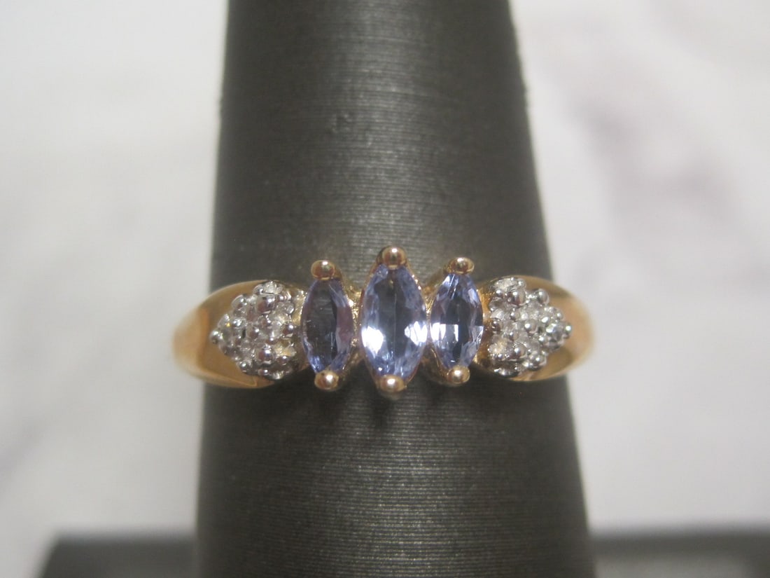 10k Gold Tanzanite and Diamond Ring (1 of 4)