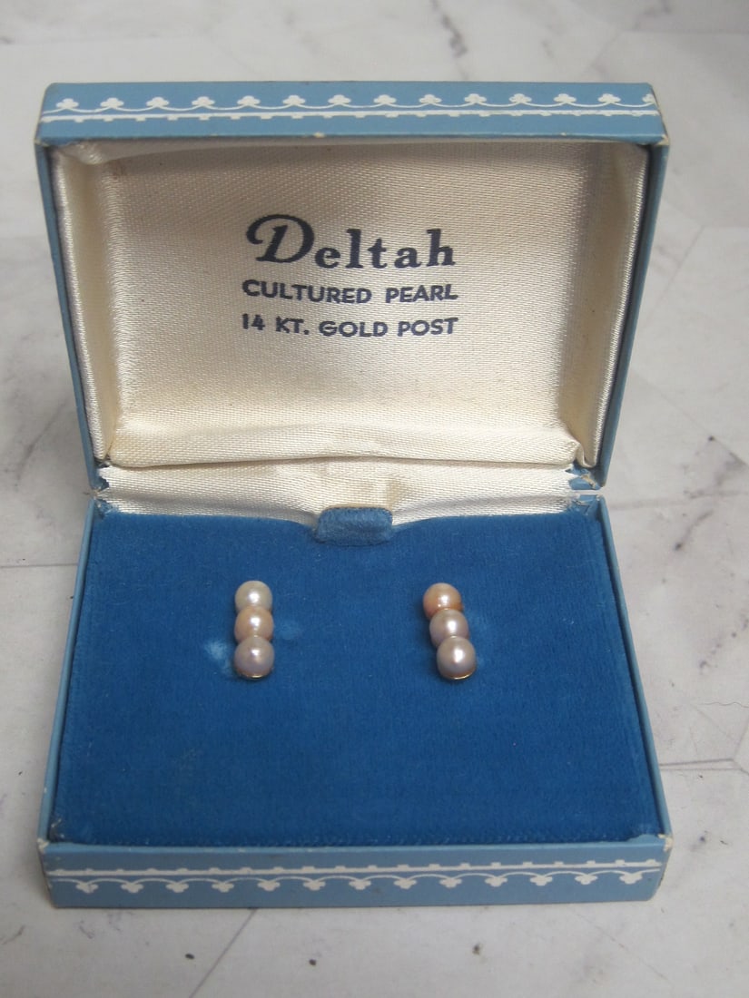 1960's Deltah Vintage Pearl Earrings with 14k Gold Posts in Original Box (1 of 6)