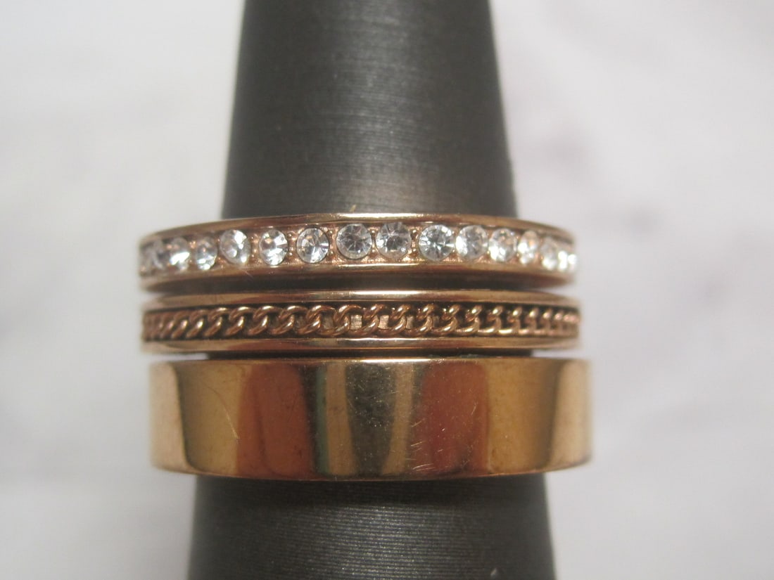 Michael Kors Goldtone Saddle Ring: Size 6. Signed