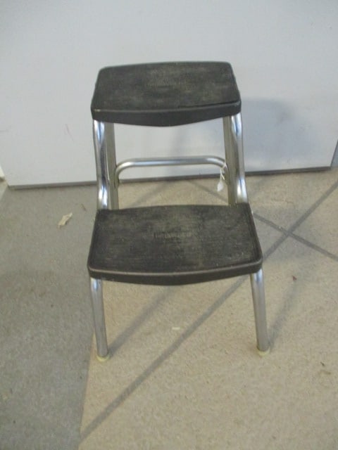Antique Griswold 2 Step Kitchen Stool (1 of 6)