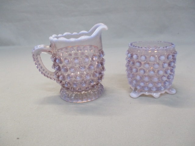 Vintage Lavender Opalescent Hobnail Creamer & Sugar Bowl: 2.5"