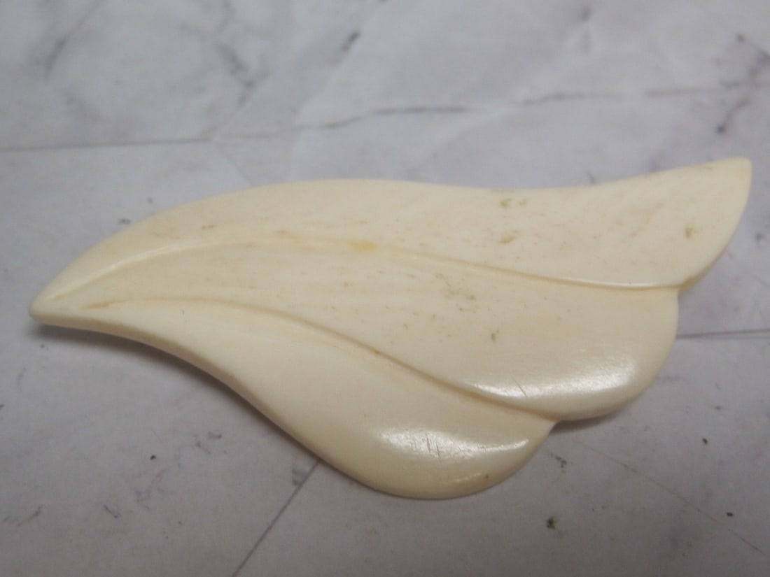 Carved Pre-Ban Ivory Large Brooch (1 of 5)