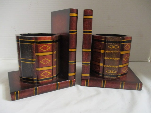 Pair of Glazed Pencil/Pen Holder Bookends: 5 3/4" x 6 3/4" each