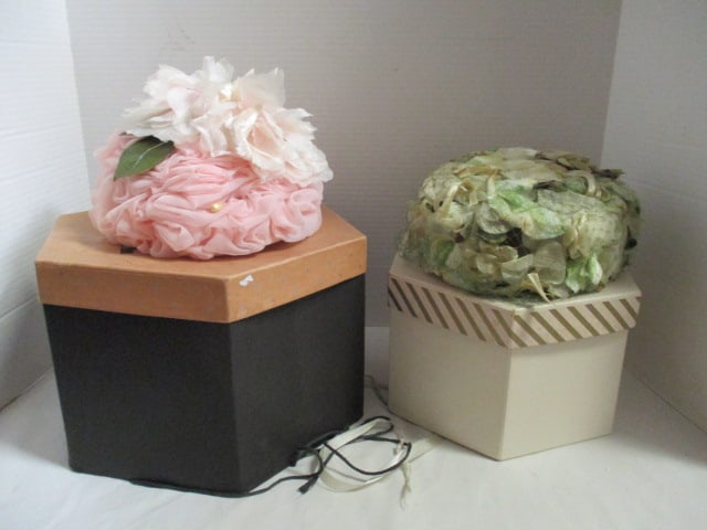 2 Vintage Spring Pillbox Hats in Hat Boxes (1 of 12)