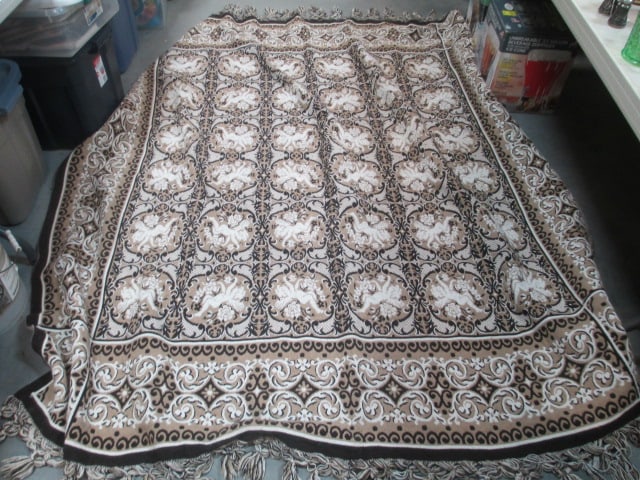Tapestry Woven Rug/Blanket (Heavy): 80 x 96