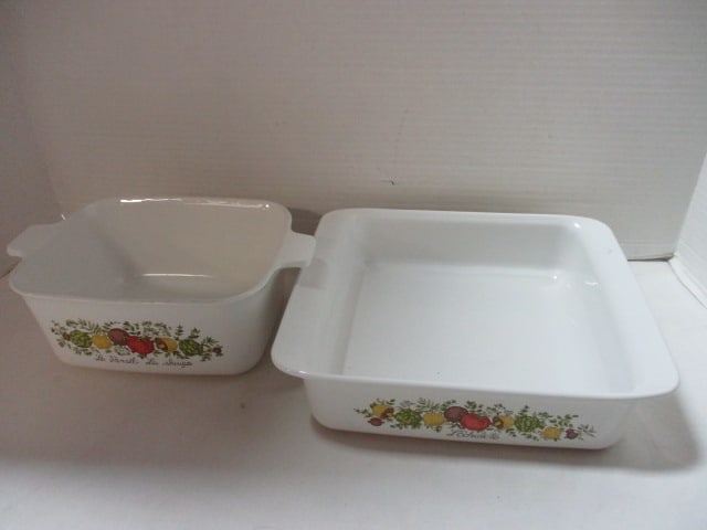Two Corning Ware Spice of Life Casserole Dishes (1 of 9)