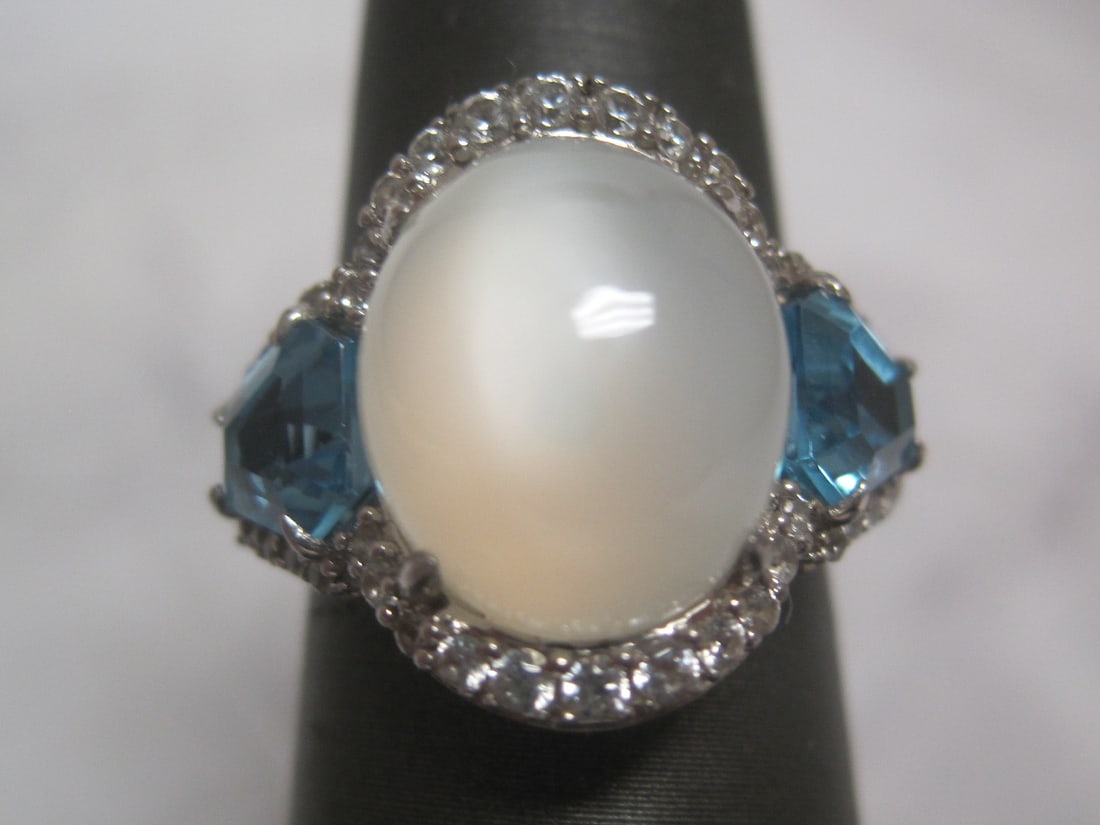 Sterling Silver Moonstone and Blue Topaz Ring (1 of 4)