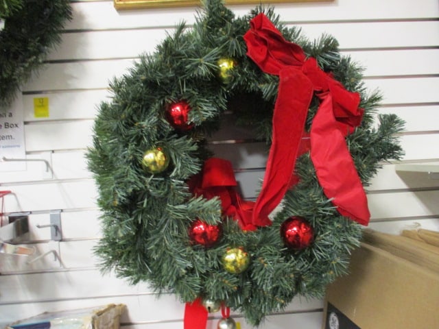 3 Christmas Wreaths: 23" Round
