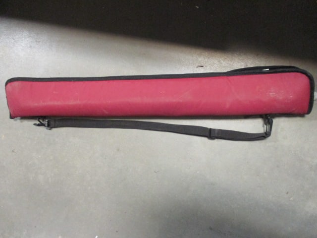 McDermott 5 ft. Pool Cue in soft carry case (1 of 5)