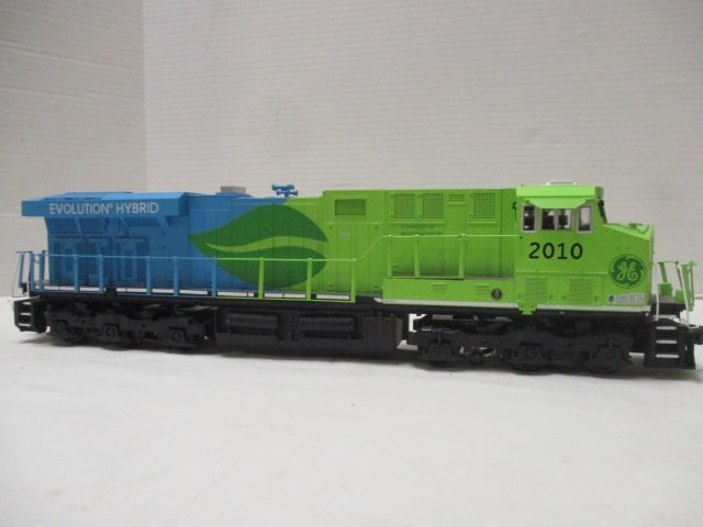 M.T.H. Electric Trains O Gauge "GE Evolution Hybrid 2010" Diesel Engine: .