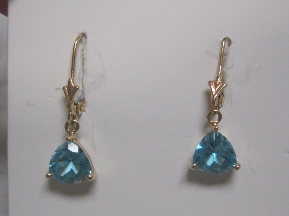 14k Gold Blue Topaz Earrings: Rich dangling triangular gems. Weighs 1.8 grams