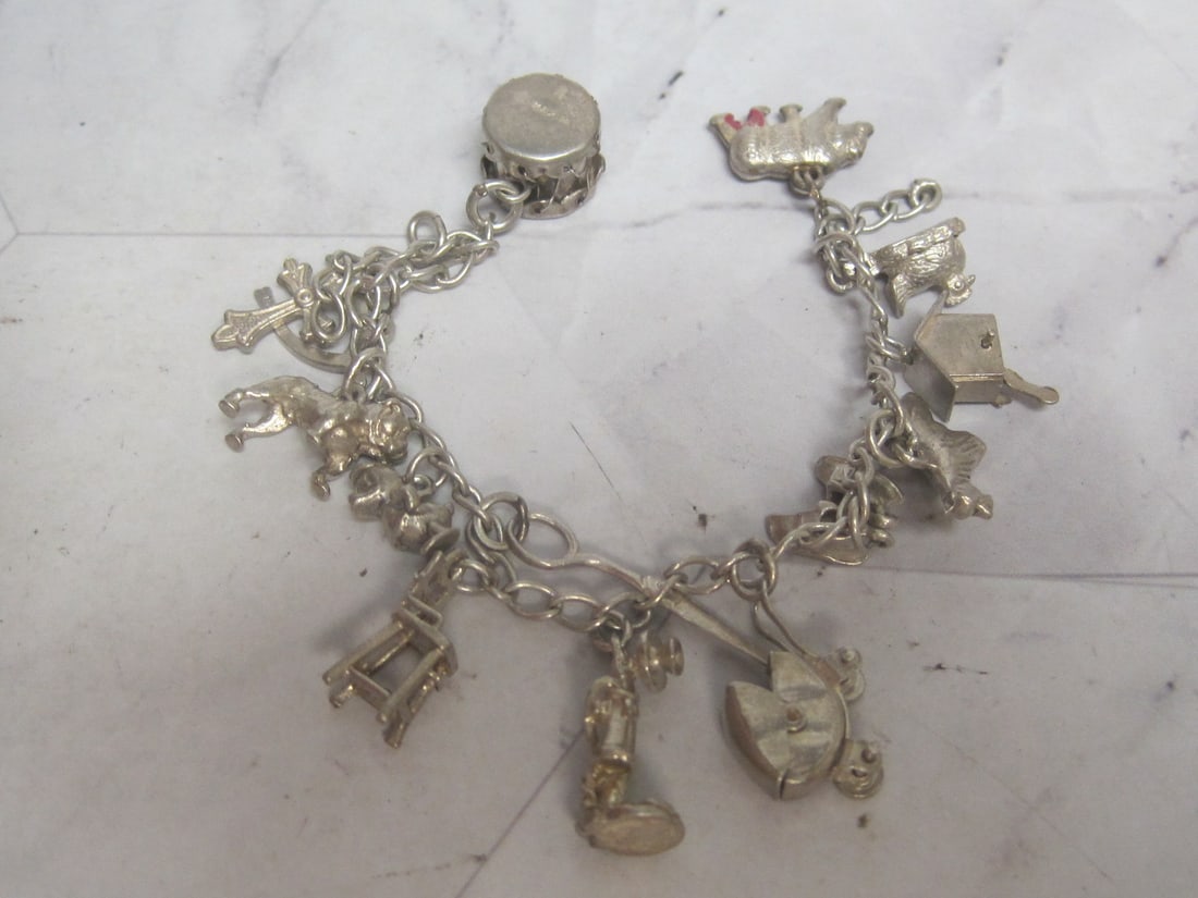 6" Cool Vintage Sterling Silver Charm Bracelet w/ 13 Charms (1 of 5)