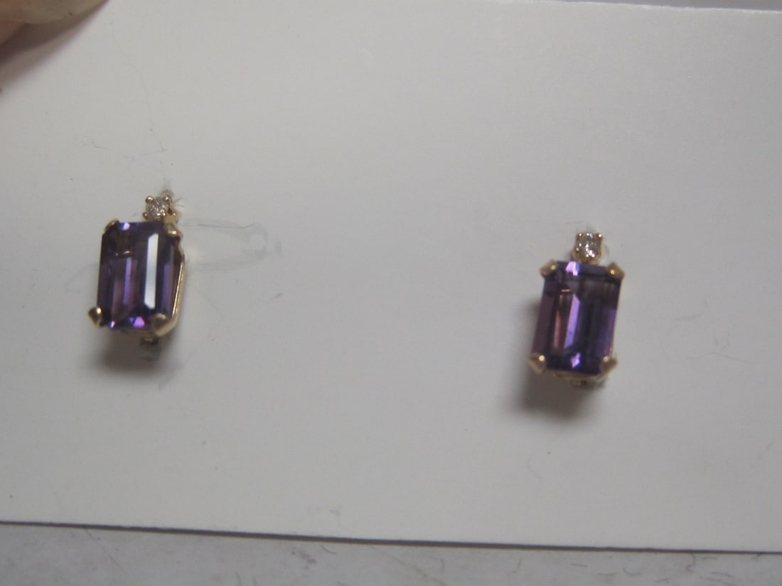14k Gold Amethyst and Diamond Earrings: Weighs 1 gram