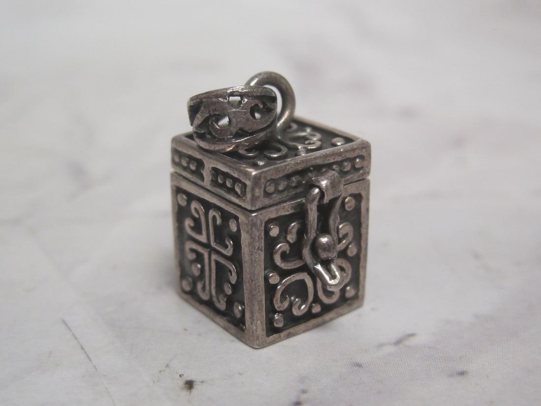 Cool Miniature Sterling Silver Box Charm with Clasp (1 of 4)