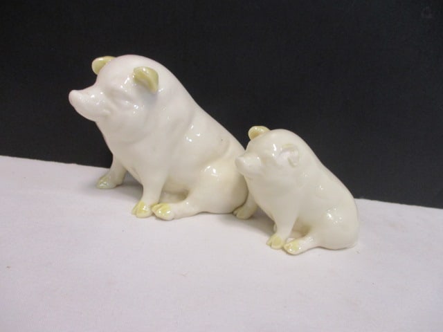 Two Belleek Ireland Porcelain Pig Figures (1 of 11)