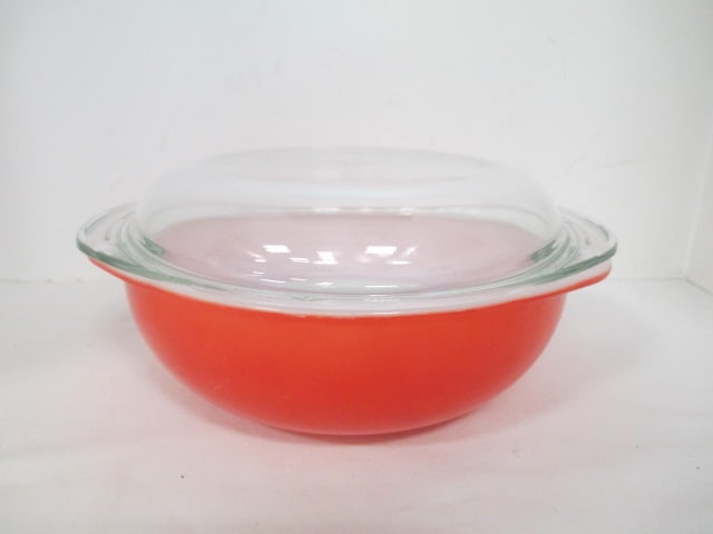 Pyrex Dark Flamingo 2 QT Casserole: .