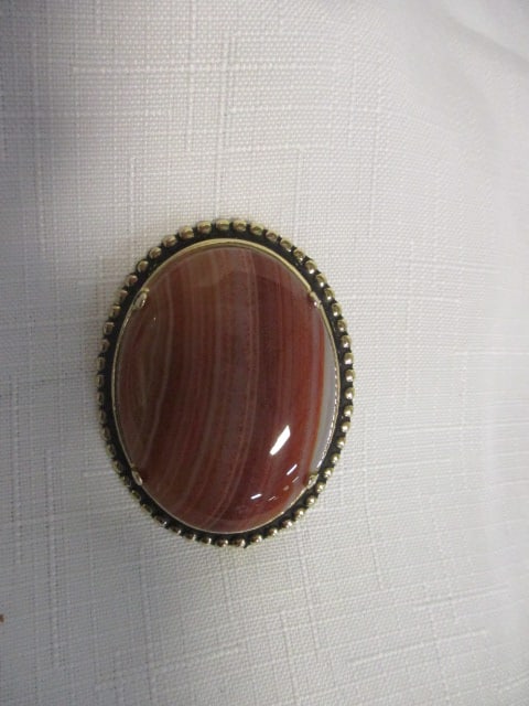 Agate Cabochon Pin: *see pictures and preview for condition