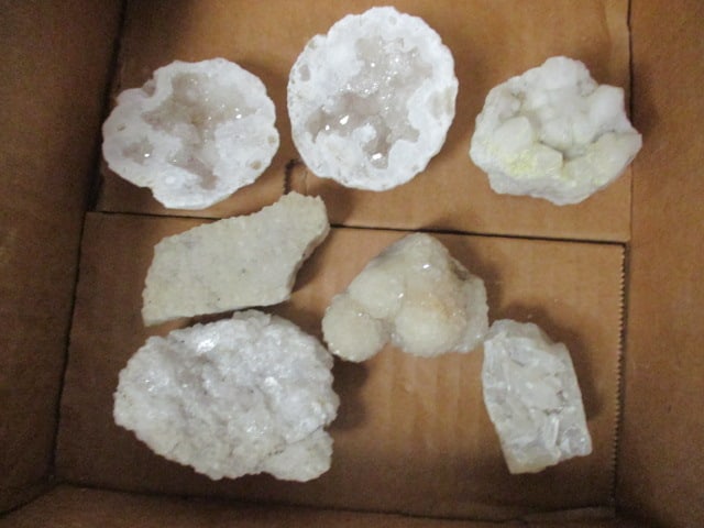 Collection of 2 Open Geodes and 5 Pieces of Other Minerals: *see pictures and preview for condition