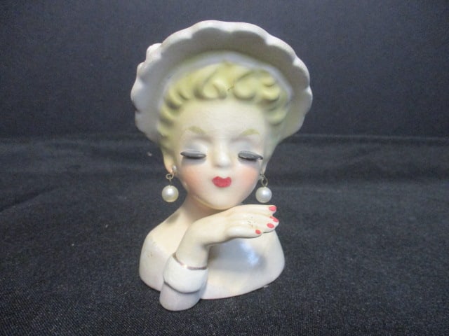 Inarco Lady Head Vase 1963 (1 of 4)