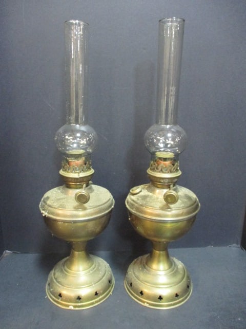Vintage (Lot of 2) Oil Lamps: 20"