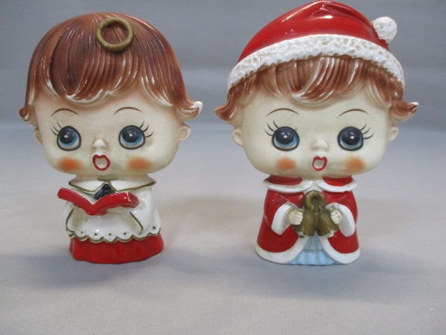 2 1950's Lipper Man Flat Head Big Eyes Christmas Carolers: 5.5"