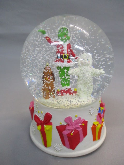 2001 Dept 56 The Grinch Stole Christmas Musical Snowglobe (1 of 6)