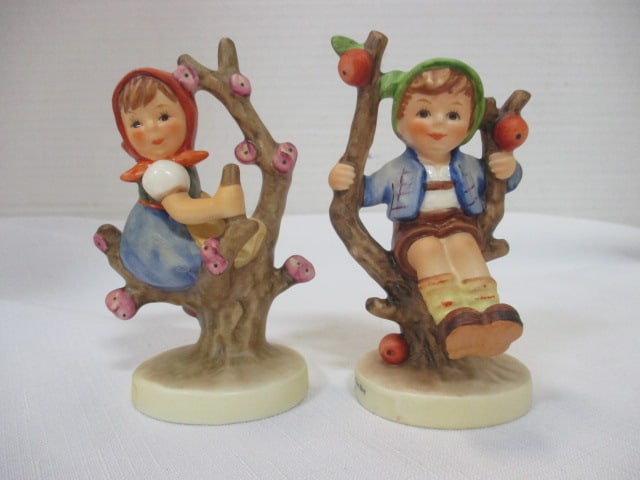Goebel (Lot of 2): Apple Tree Boy (Signed '88 4"), Apple Tree Girl (Signed '89 4")
