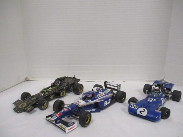 3 Diecast Model Indy Race Cars (1 of 10)